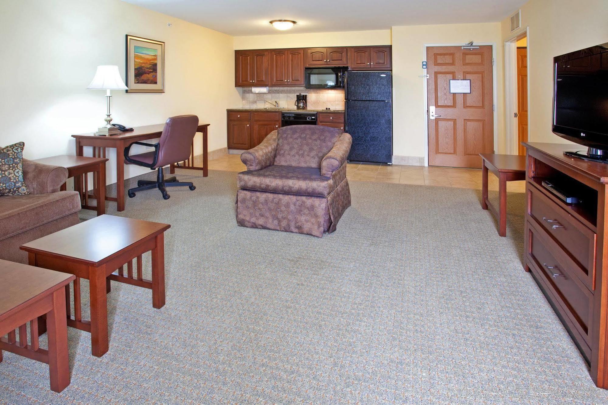 Staybridge Suites Elkhart North, An Ihg Hotel Habitación foto